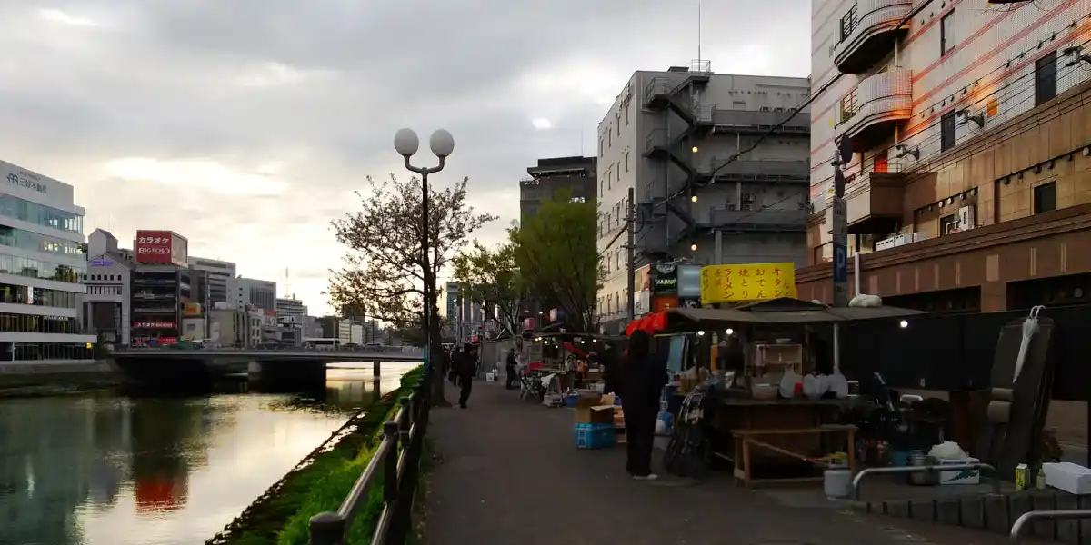 ¿Vale la pena Fukuoka? Lo que dicen quienes ya fueron, en dos idiomas