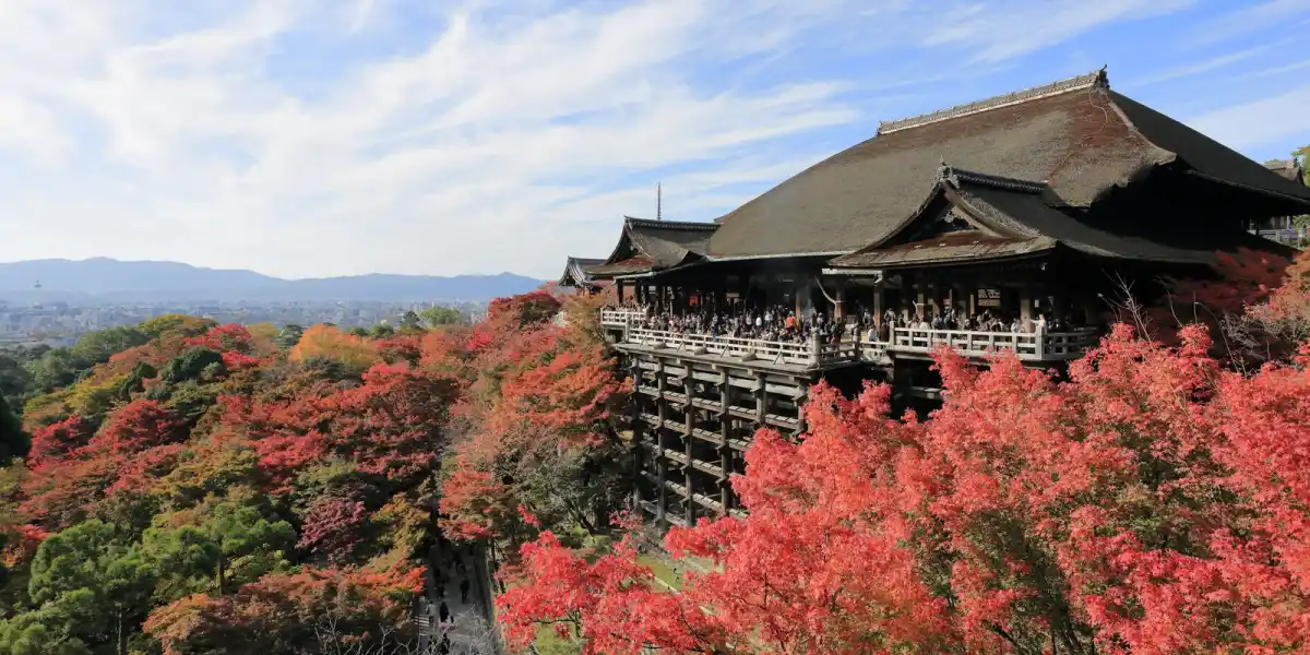 Vale la pena visitare il Kiyomizu-dera? Dipende quasi interamente da quando ci vai