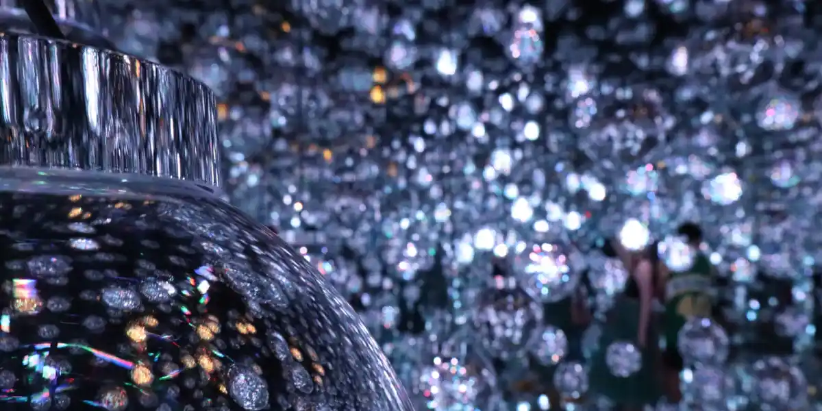 Lohnt sich teamLab? Was Besucher wirklich sagen — und warum die Enttäuschungen vermeidbar sind