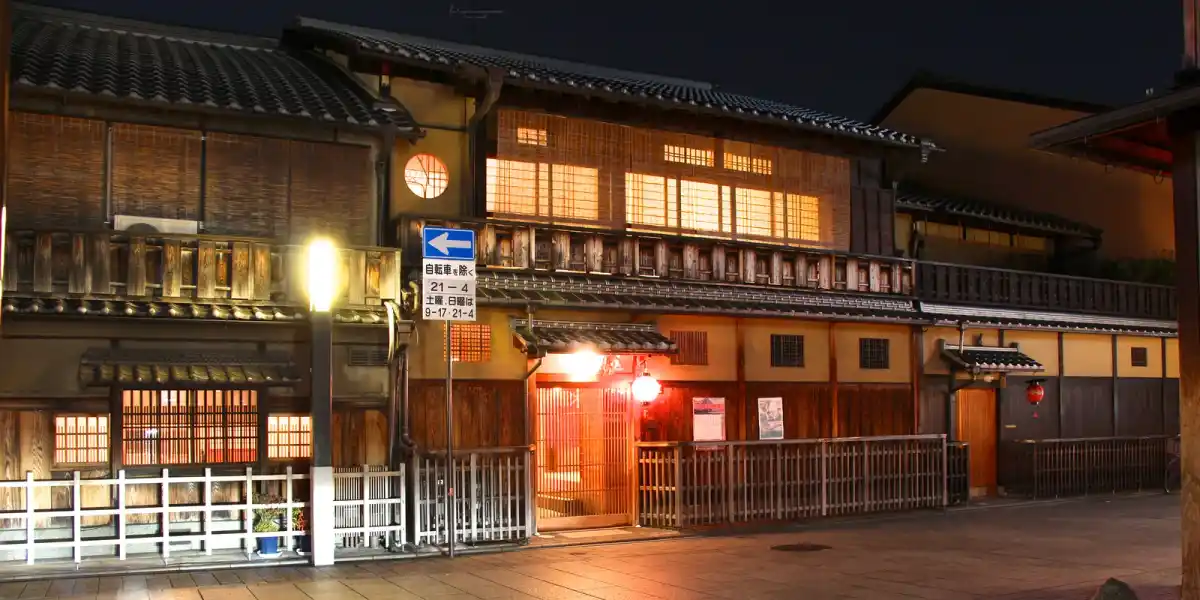 What Actually Matters (And What Doesn't): A Temperature Guide to Japanese Etiquette