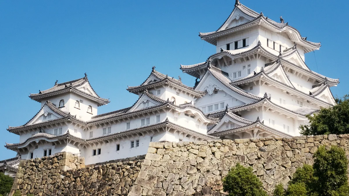 Himeji Castle — Why the White Heron Was Built to Survive, Not to Be Seen